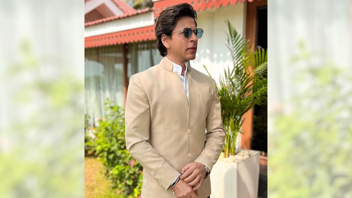 Shah Rukh Khan Exudes Elegance With His Dapper Look At Jawan Co-Star Nayanthara's Wedding | See Pics